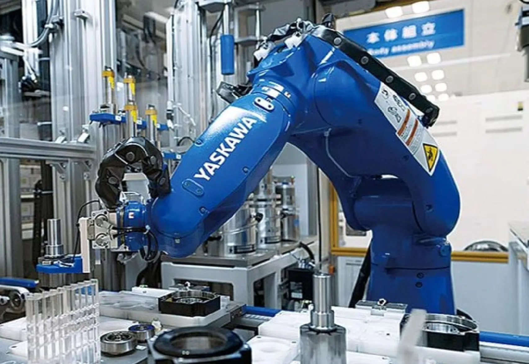 i³-Mechatronics ロボット